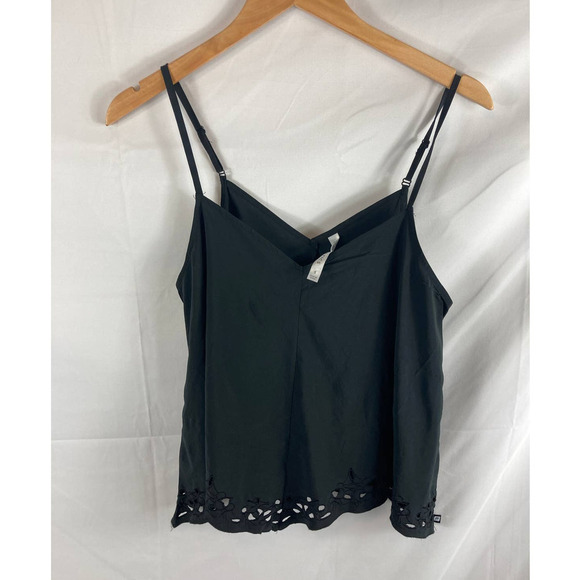Fabletics Brice Black Sleeveless Embroidered Bottom Top / Tank S - Picture 3 of 5
